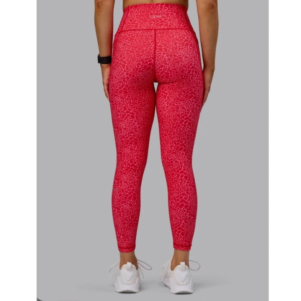 LSKD - Fusion 7/8 No Front Seam High Rise Leggings w Pockets in Red Vitality - M